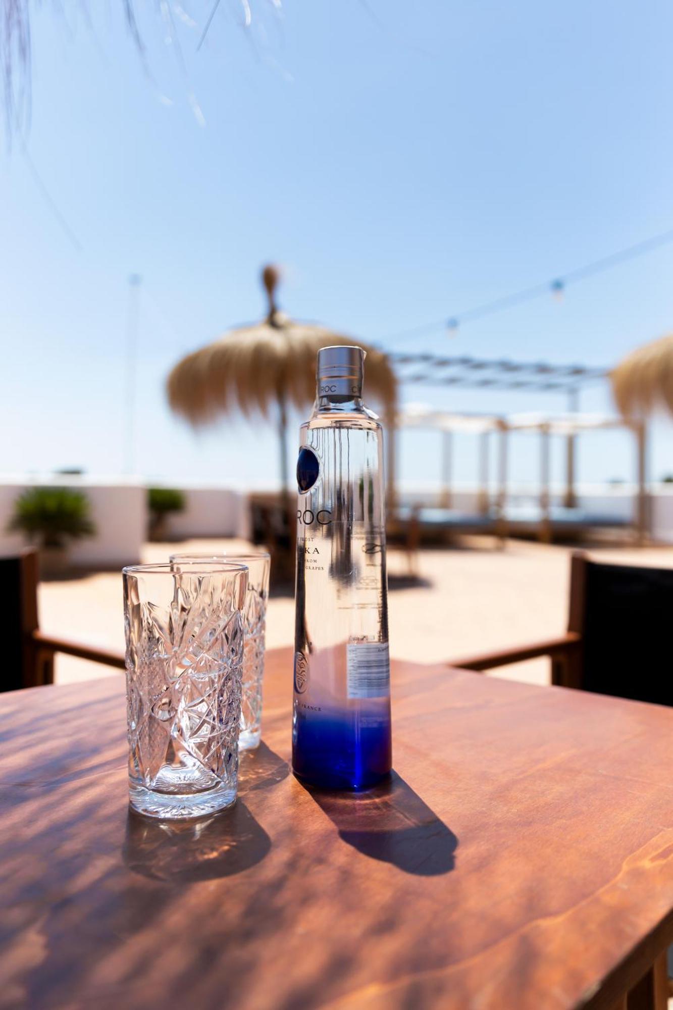 Hostal Cala Llombards Ngoại thất bức ảnh