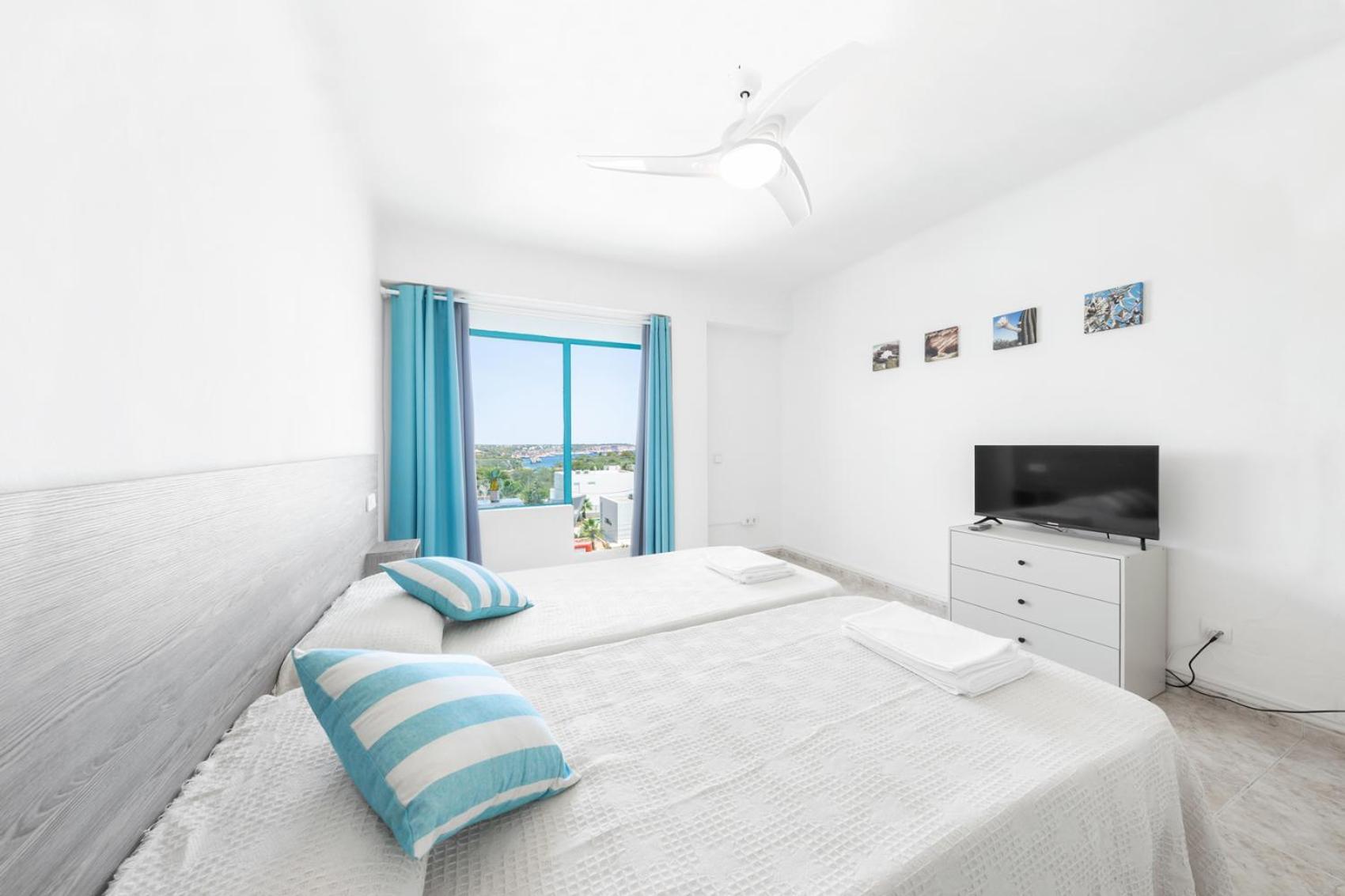 Hostal Cala Llombards Ngoại thất bức ảnh